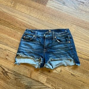 7 FAM nana shorts
